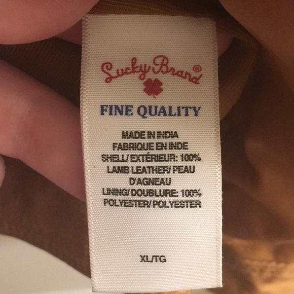 🍀Tan Leather Jacket🍀 - Picture 5 of 6